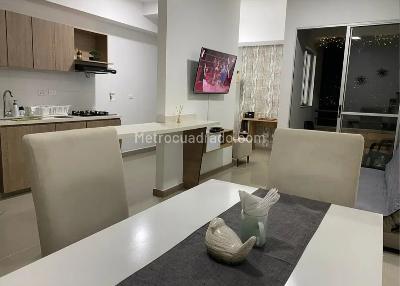 Apartamento de 3 alcobas en venta en La Navarra, Bello, 69 m² · foto 9 de 14
