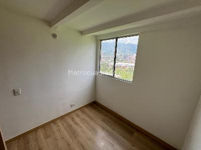 Apartamento de 3 alcobas en venta en Fontidueño, Bello, 62 m² · foto 7 de 11