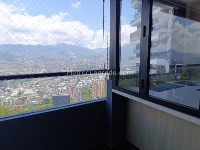 Apartamento de 3 alcobas en venta en Las Palmas, Medellín, 87 m² · foto 2 de 15