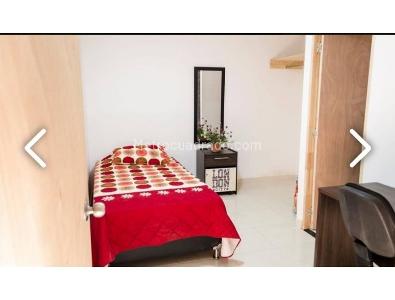 Casa de 5 alcobas en venta en San Joaquin, Medellín, 327 m² · foto 10 de 20
