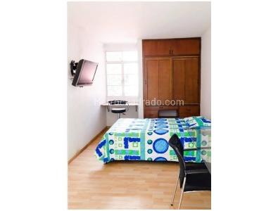 Casa de 5 alcobas en venta en San Joaquin, Medellín, 327 m² · foto 13 de 20