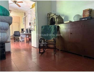 Casa de 5 alcobas en venta en San Joaquin, Medellín, 302 m² · foto 4 de 15