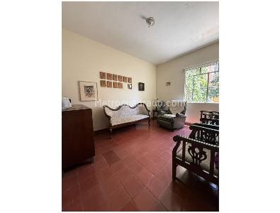 Casa de 5 alcobas en venta en San Joaquin, Medellín, 302 m² · foto 8 de 15