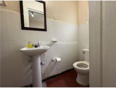 Casa de 5 alcobas en venta en San Joaquin, Medellín, 302 m² · foto 12 de 15