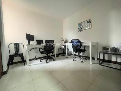 Apartamento en venta en Loma Del Indio, Medellín · foto 11 de 17