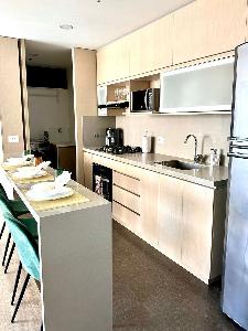 Apartamento de 2 alcobas en venta en El Poblado, Medellín, 79 m² · foto 5 de 12