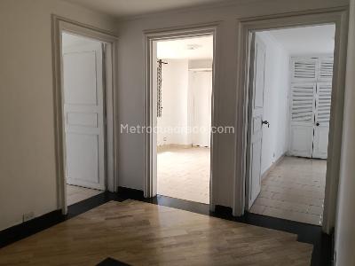 Apartamento de 3 alcobas en venta en Suramericana Medellin, Medellín, 242 m² · foto 10 de 16