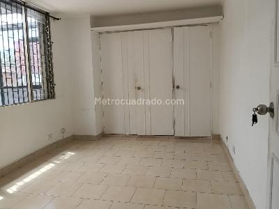 Apartamento de 3 alcobas en venta en Suramericana Medellin, Medellín, 242 m² · foto 16 de 16