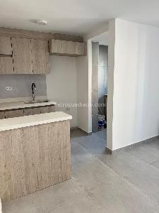Apartamento de 3 alcobas en venta en Bello, Bello, 52 m² · foto 2 de 19