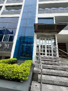 Apartamento de 3 alcobas en venta en Laureles Nogal, Medellín, 134 m² · foto 1 de 20