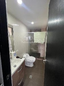Apartamento de 3 alcobas en venta en Laureles Nogal, Medellín, 134 m² · foto 13 de 20