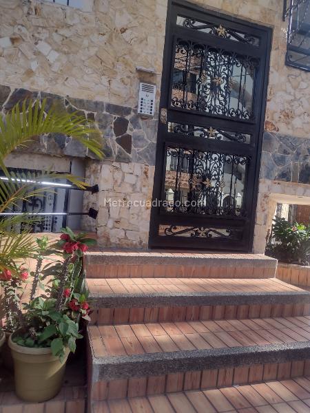 Piso – Bello - Vista 4