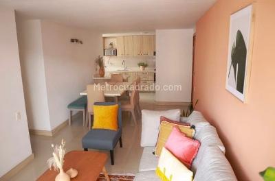 Apartamento de 3 alcobas en venta en Vizcaya El Poblado, Medellín, 89 m² · foto 3 de 20