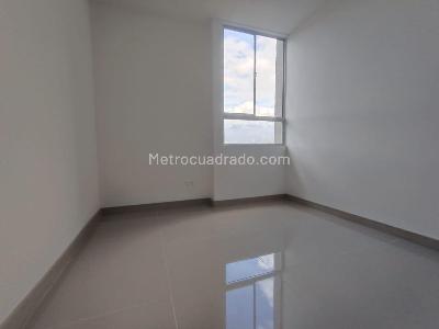 Apartamento de 2 alcobas en venta en Madera, Bello, 61 m² · foto 6 de 7