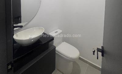 Apartamento de 5 alcobas en venta en Laureles, Medellín, 222 m² · foto 6 de 20