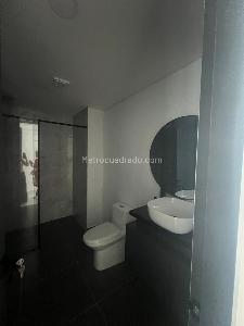 Apartamento de 5 alcobas en venta en Laureles, Medellín, 222 m² · foto 18 de 20