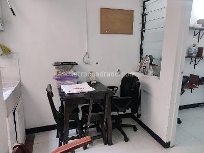 Apartamento de 3 alcobas en venta en Belen Rosales, Medellín, 225 m² · foto 8 de 20