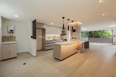 Apartamento de 4 alcobas en venta en El Poblado, Medellín, 154 m² · foto 6 de 20