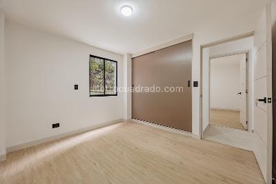 Apartamento de 4 alcobas en venta en El Poblado, Medellín, 154 m² · foto 15 de 20