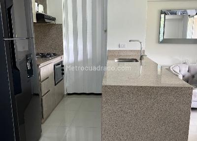 Apartamento de 3 alcobas en venta en Sabaneta, Sabaneta, 87 m² · foto 3 de 20