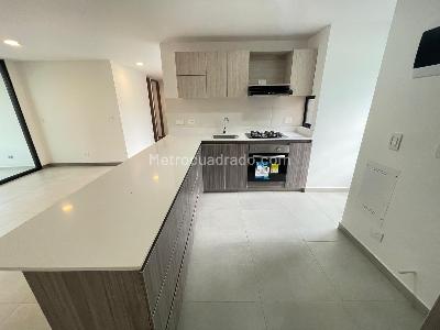 Apartamento en venta en Camino Verde, Envigado · foto 2 de 20
