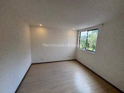Apartamento en venta en El Esmeraldal, Envigado · foto 7 de 11