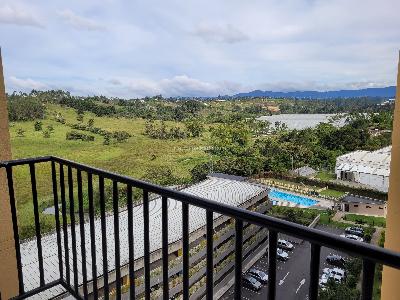 Apartamento de 3 alcobas en venta en Sector Cimarronas, Rionegro, 54 m² · foto 4 de 20