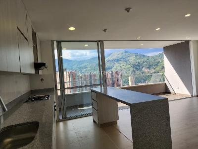 Apartamento en venta en Pilsen, Itagüí · foto 2 de 20