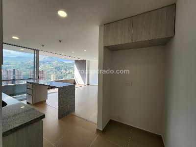 Apartamento en venta en Pilsen, Itagüí · foto 4 de 20