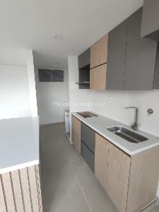 Apartamento de 2 alcobas en venta en San Jose, Sabaneta, 56 m² · foto 2 de 12