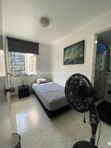 Apartamento de 2 alcobas en venta en El Poblado Provenza, Medellín, 62 m² · foto 10 de 18