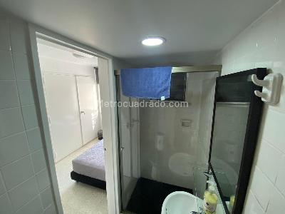 Apartamento de 2 alcobas en venta en El Poblado Provenza, Medellín, 62 m² · foto 13 de 18