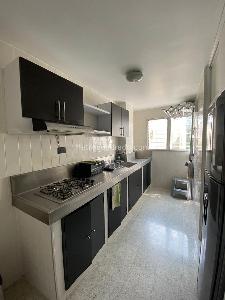 Apartamento de 2 alcobas en venta en El Poblado Provenza, Medellín, 62 m² · foto 5 de 18