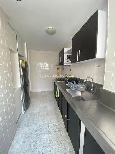 Apartamento de 2 alcobas en venta en El Poblado Provenza, Medellín, 62 m² · foto 8 de 18