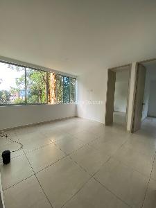 Apartamento de 2 alcobas en venta en Las Lomitas, Sabaneta, 61 m² · foto 3 de 12