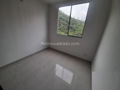 Apartamento en venta en Rodeo Alto, Medellín · foto 11 de 15