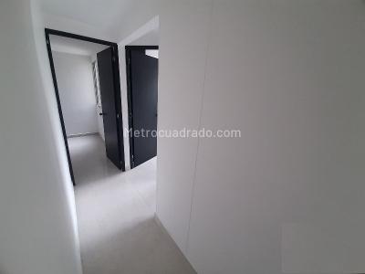 Apartamento en venta en Rodeo Alto, Medellín · foto 8 de 15