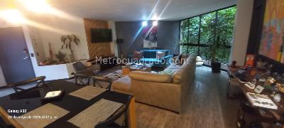 Apartamento en venta en El Poblado, Medellín · foto 2 de 20