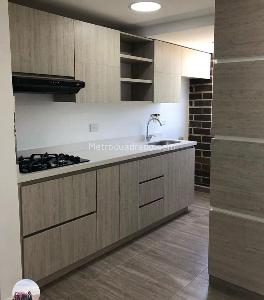 Apartamento de 2 alcobas en venta en San Jose, Sabaneta, 50 m² · foto 2 de 8