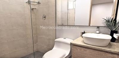 Apartamento de 4 alcobas en venta en Laureles, Medellín, 170 m² · foto 16 de 20