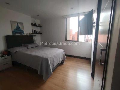 Apartamento de 4 alcobas en venta en Laureles, Medellín, 120 m² · foto 4 de 16