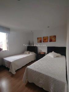 Apartamento de 4 alcobas en venta en Laureles, Medellín, 120 m² · foto 5 de 16