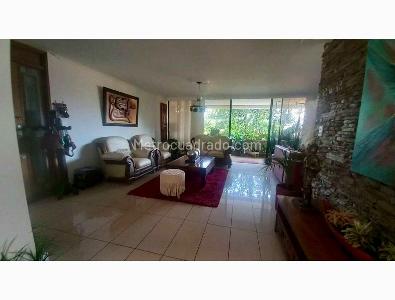Apartamento en venta en El Poblado, Medellín · foto 3 de 20