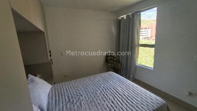 Apartamento en venta en Calasanz, Medellín · foto 5 de 12