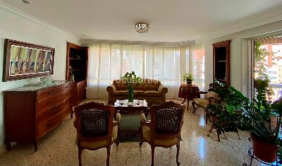 Apartamento en venta en Laureles, Medellín · foto 3 de 19