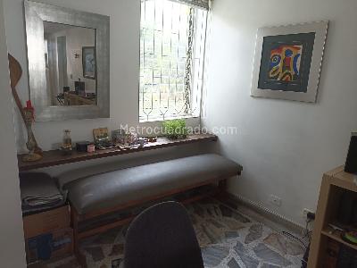 Apartamento en venta en Laureles, Medellín · foto 7 de 19