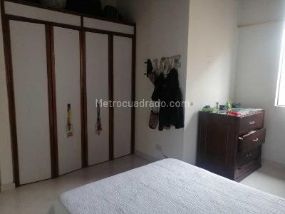 Apartamento en venta en La America, Medellín · foto 10 de 13