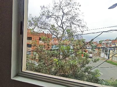 Casa de 4 alcobas en venta en La Candelaria, Medellín, 200 m² · foto 5 de 20