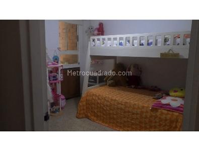 Apartamento de 4 alcobas en venta en Laureles, Medellín, 189 m² · foto 4 de 15