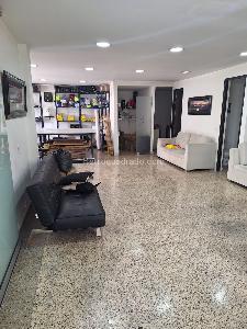 Apartamento en venta en La Castellana, Medellín · foto 2 de 20